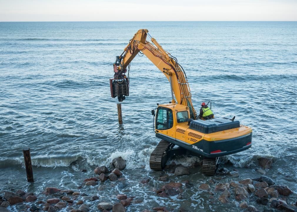#45. Pile Driver Operators